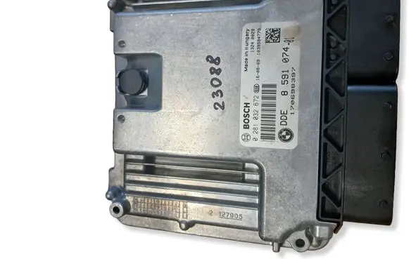 BMW 5 F10 F11 Engine control unit/module 0281032672 8591074 170698397
