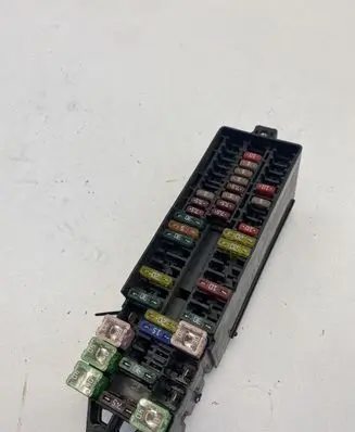 Seat Ibiza IV (6J,6P) Fuse module 6C0937615A