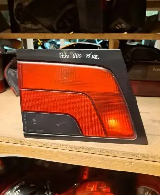 Peugeot 806 Tailgate rear/tail lights 45101 451011 451012