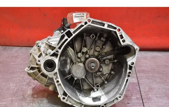 Nissan Tiida C11 Manual 6 speed gearbox TL4A118