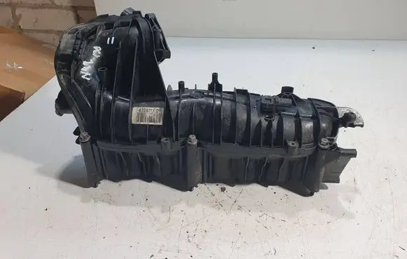 BMW 3 E90 E91 Intake manifold 4728712
