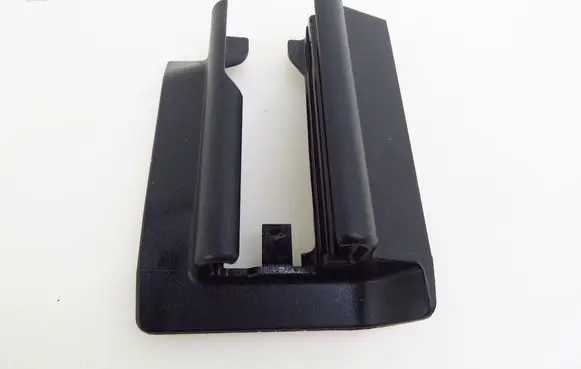 Mercedes-Benz CLS C218 X218 Front passenger seat rail trim A2129191220