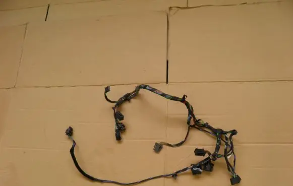 Volkswagen Crafter Front door wiring loom