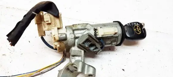 Toyota Yaris Ignition lock 8978352010 89783-52010