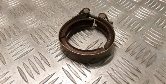 Volkswagen Touareg I Muffler pipe connector clamp 7H0253725A