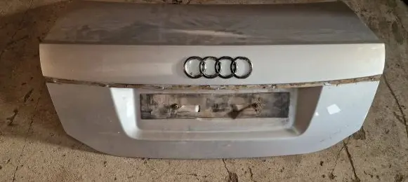 Audi A6 S6 C6 4F Tailgate/trunk/boot lid 4F5827755D