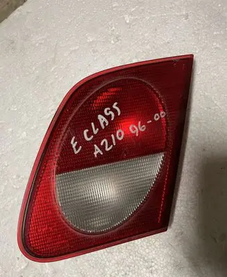 Mercedes-Benz E W210 Rear/tail lights