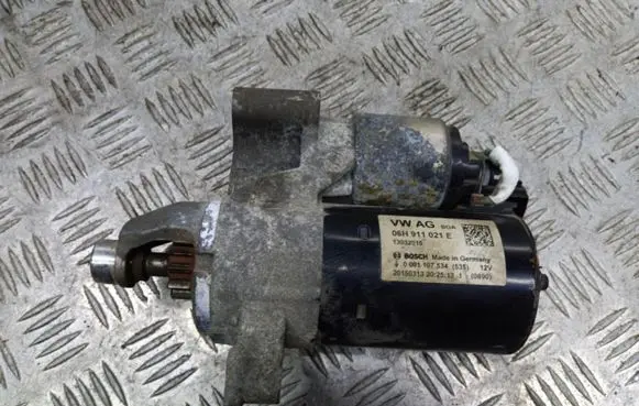 Audi A4 S4 B9 Starter motor 06H911021E