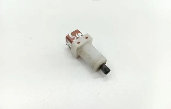 Clutch pedal sensor
