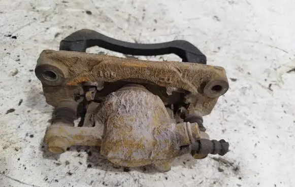 Subaru Forester SH Rear brake caliper