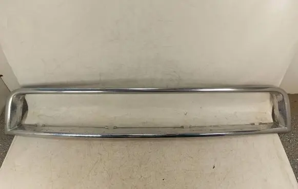 Front bumper lower grill