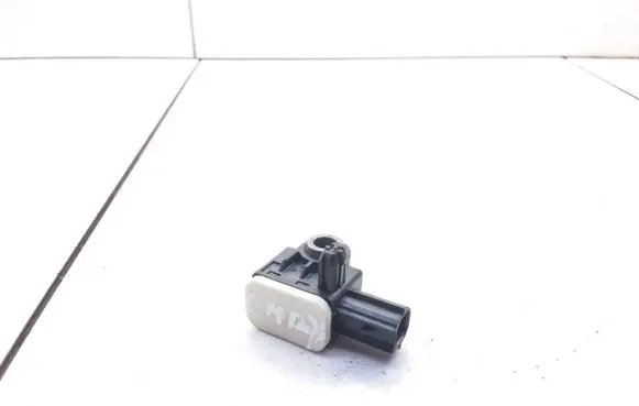 Ford Focus C-MAX Airbag deployment crash/impact sensor 8M5T14B342AC 080912102