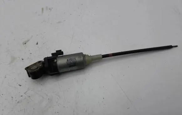 Lexus IS 220D-250-350 Seat adjustment motor 8582033020 1620006861