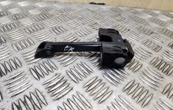 BMW X1 E84 Front door check strap stopper