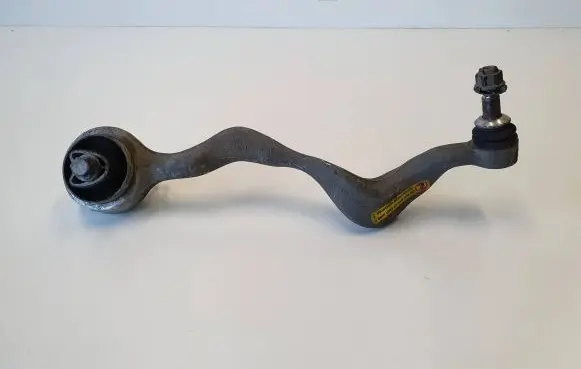 BMW 1 E82 E88 Front control arm 2405862