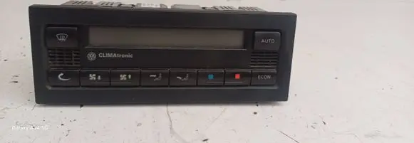 Volkswagen PASSAT B5.5 Climate control unit 3B1907044H 2400022303