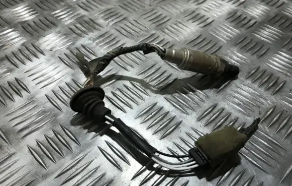Mitsubishi Carisma Lambda probe sensor md197852 5680290