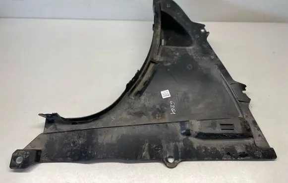 BMW X1 F48 F49 Front wheel arch liner splash guards 51719465703 9465703