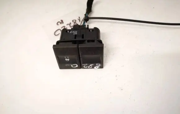 Traction control (ASR) switch
