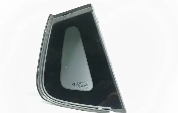 Peugeot 2008 I Rear side window 43R006723 E000255