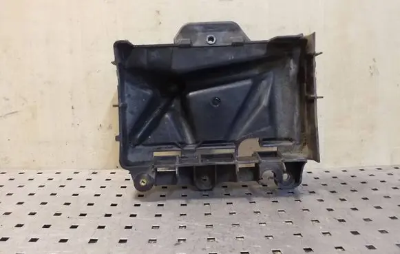 Volkswagen Polo V 6R Battery tray 6Q0915331