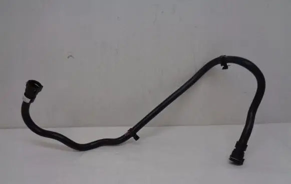 Opel Combo E Engine coolant pipe/hose 9673473980