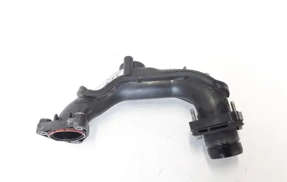 Coolant pipe/hose