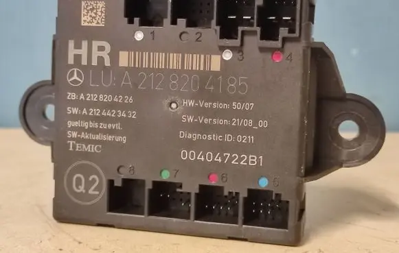 Mercedes-Benz E W212 Door control unit/module A2128204185