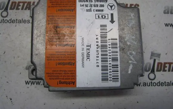 Mercedes-Benz E W210 Airbag control unit/module 0028203226
