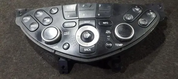 Nissan Primera Climate control unit 28395av611 21203531h