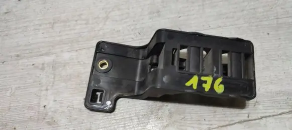Mercedes-Benz A W176 Other engine bay part A2465010120