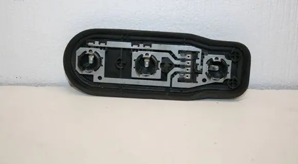 BMW 5 E39 Tail light bulb cover holder 8371324