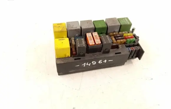 Mercedes-Benz R W251 Fuse box set 1645400672 1645402972