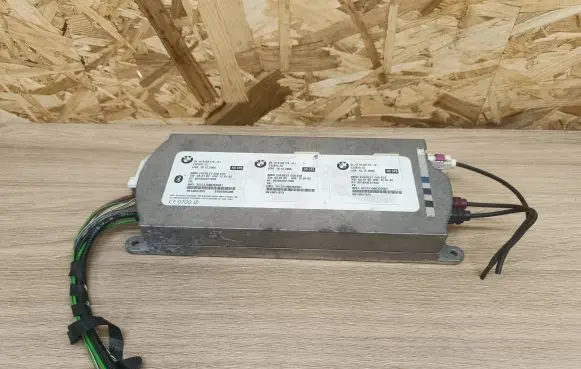BMW 5 E60 E61 Bluetooth control unit module 9138179