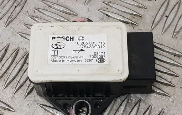 Subaru Outback ESP acceleration yaw rate sensor 0265005716