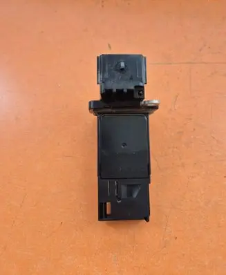 Opel Insignia B Mass air flow meter 23366103