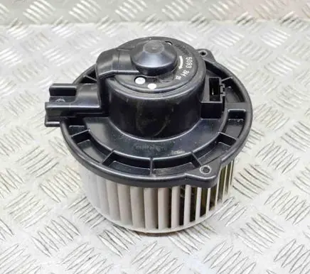 Mitsubishi Pajero Heater fan/blower 1940005093