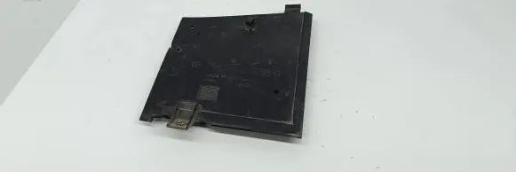 Volkswagen Transporter - Caravelle T5 Battery tray heat shield 7H0915438A