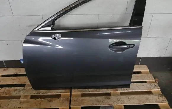 Mazda 6 Front door