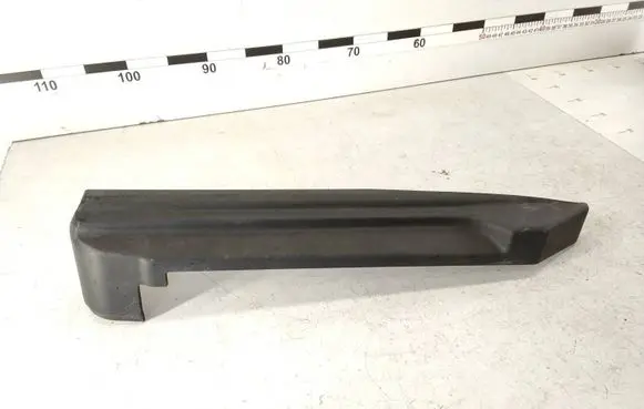 BMW 7 E65 E66 Front passenger seat rail trim 7016462 60829010