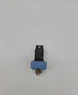 Peugeot 308 Glow plug pre-heat relay 9803299780 20170626 51299058A