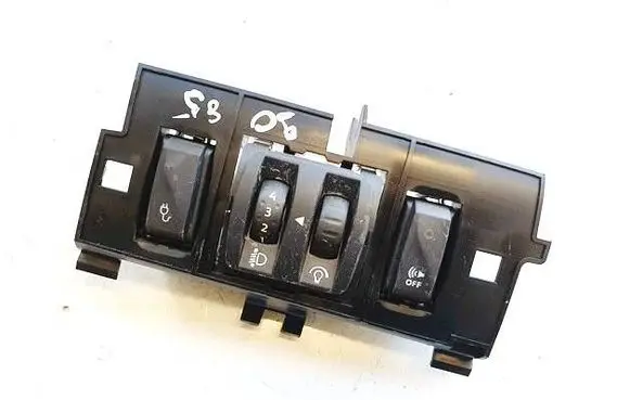 Renault Zoe Headlight level height control switch 00119538c