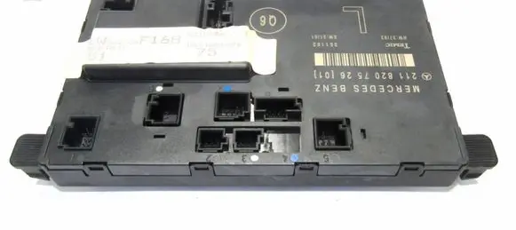 Mercedes-Benz E W211 Other control units/modules 2118207526