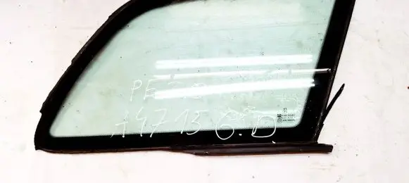 Peugeot 406 Rear side window
