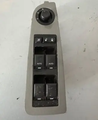 Chrysler 300 - 300C Electric window control switch
