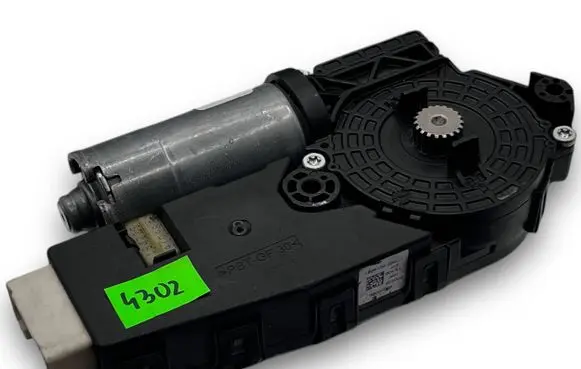 Mercedes-Benz C AMG W205 Central body control module A4302 A2059002729