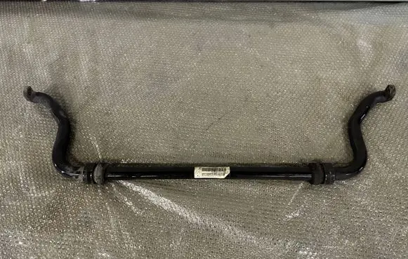 Volkswagen Touareg II Front anti-roll bar/sway bar 7L0411025G