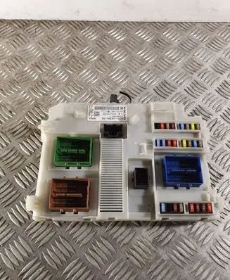 Volvo V70 Fuse module 31314511