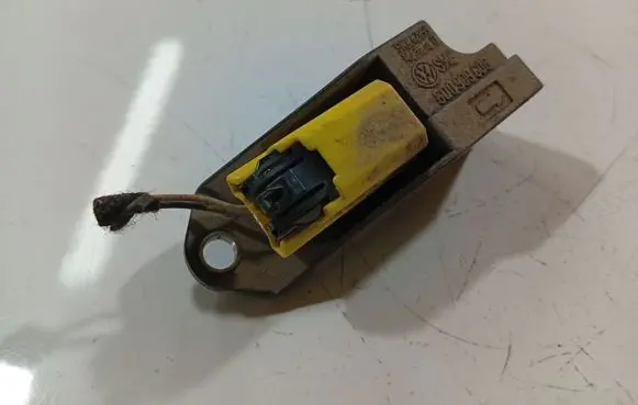 Volkswagen Sharan Airbag deployment crash/impact sensor 6q0909606