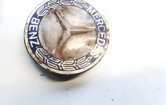 Mercedes-Benz CLC CL203 Original wheel cap A1714000025
